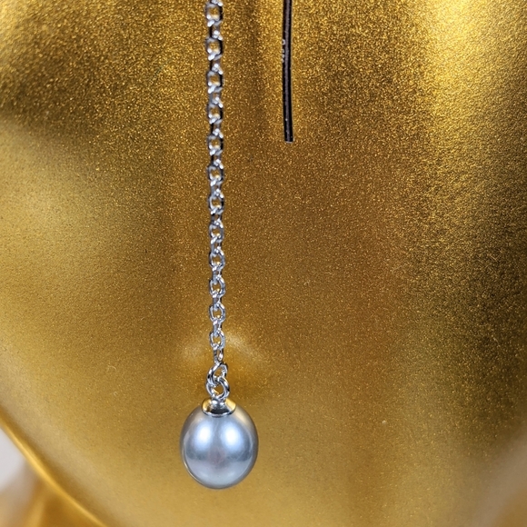 Pearl on sterling chain pull through pierced dangle earrings - Picture 5 of 6